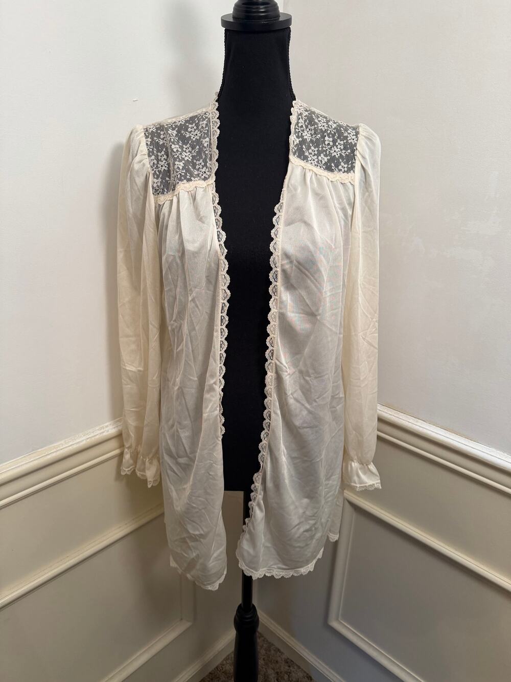 Vintage Ivory Sheer Nylon Peignoir Open Front Cardigan with Lace Yoke Loungewear